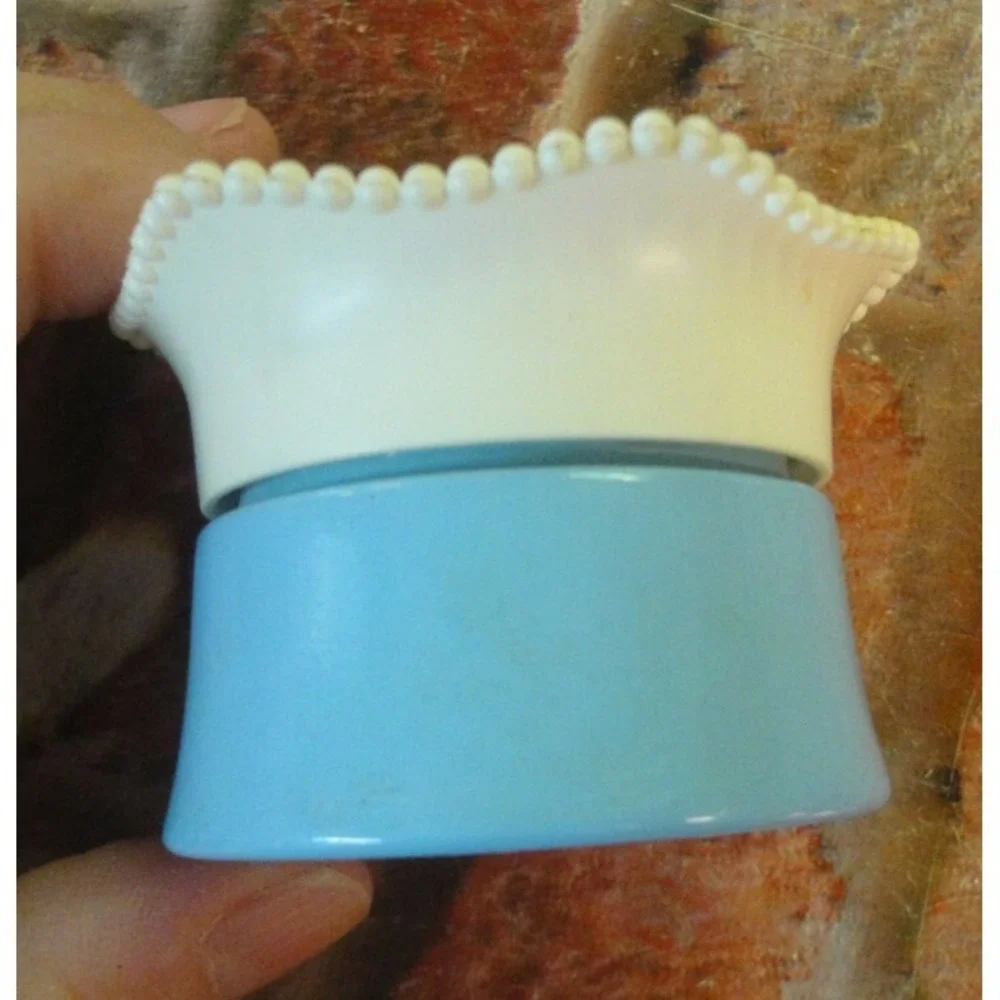 vintage Avon blue milk glass cream container etched lid beauty fragrance perfume